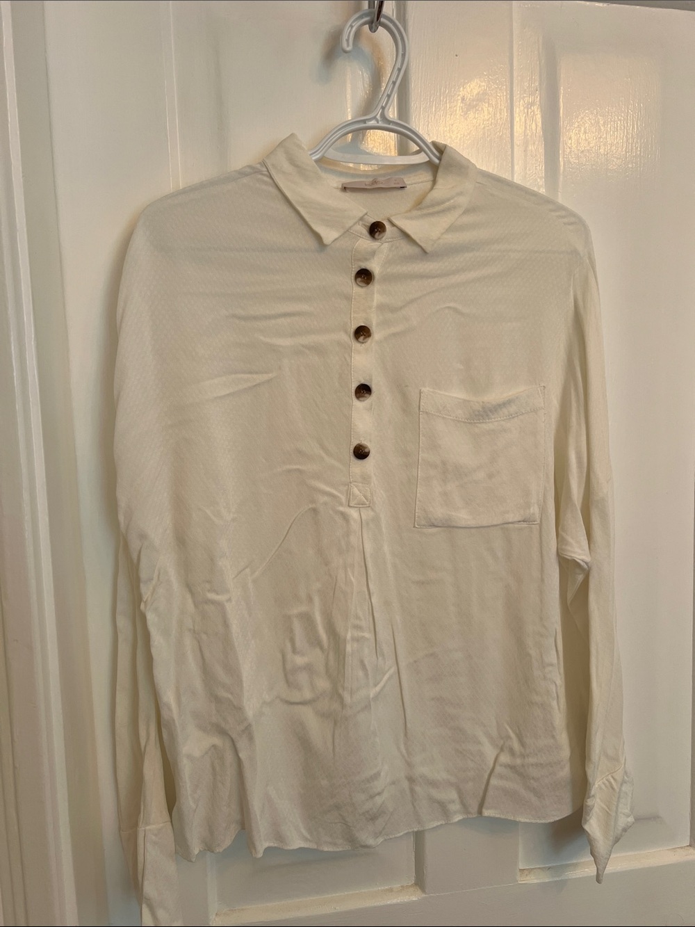 Women's Cream Long-Sleeve Button-Placket Blouse